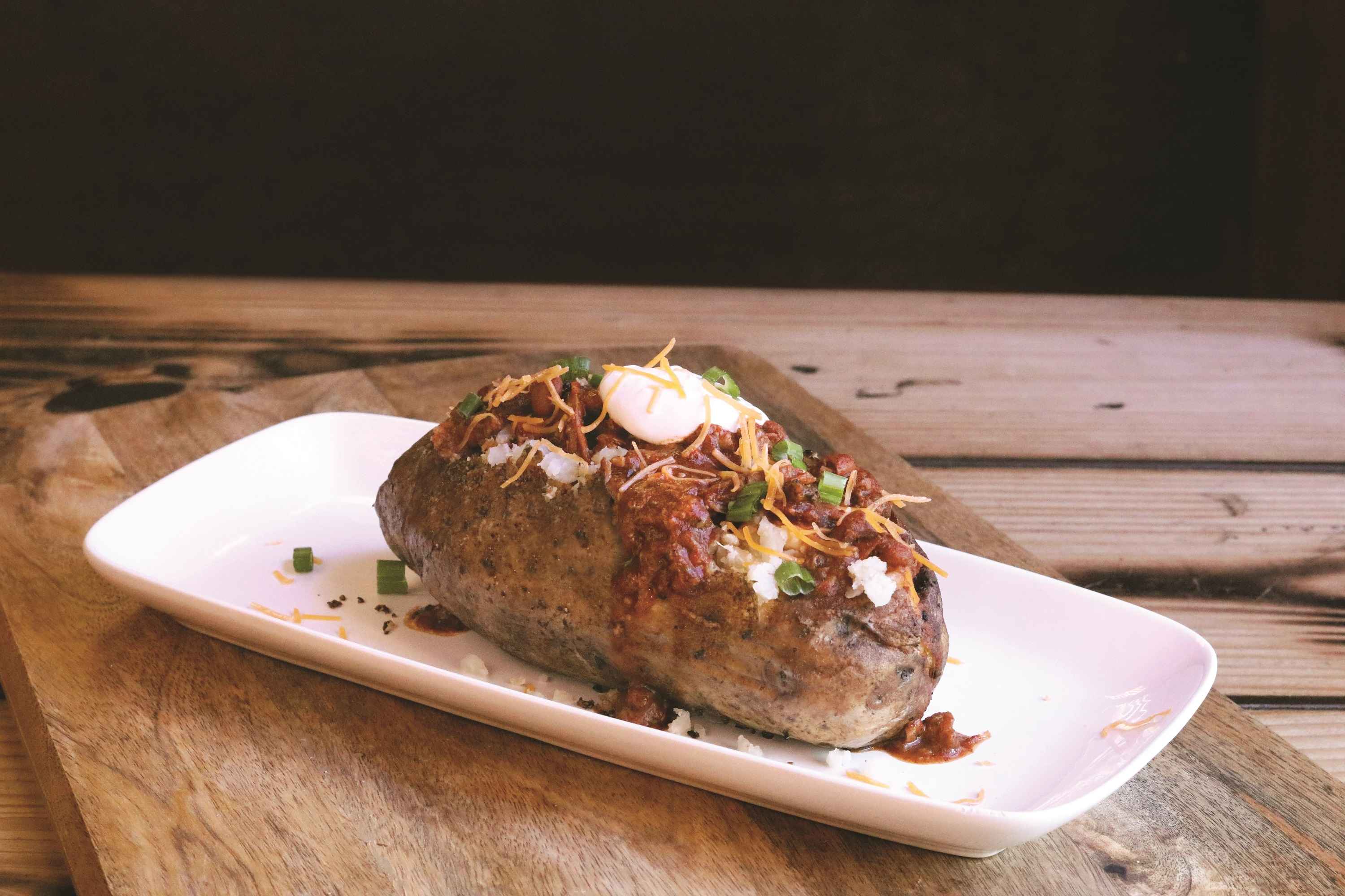 Brisket Chili Baker_11zon.jpg